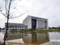 中南師范大學(xué)2023年學(xué)費(fèi)、收費(fèi)多少
