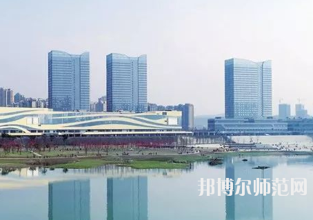 南充應(yīng)用技術(shù)幼兒師范職業(yè)學(xué)校2020年報(bào)名條件、招生要求、招生對象 