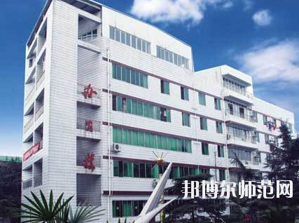 成都實(shí)驗(yàn)商貿(mào)幼兒師范管理學(xué)校怎么樣、好不好