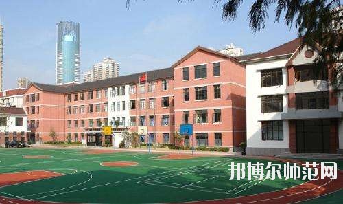 石家莊東方科技幼兒師范中等專業(yè)學(xué)校2020年報名條件、招生要求、招生對象