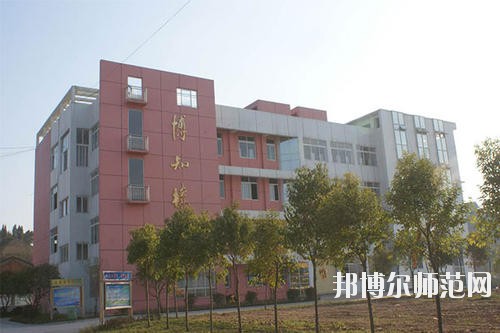 遂寧安居職業(yè)高級幼兒師范中學(xué)2020年報名條件、招生要求、招生對象