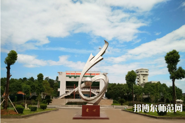 湖南2020年讀幼師學(xué)?？梢钥即髮W(xué)嗎