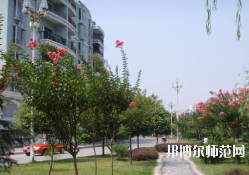 重慶市墊江縣幼師職業(yè)教育中心怎么樣、好不好