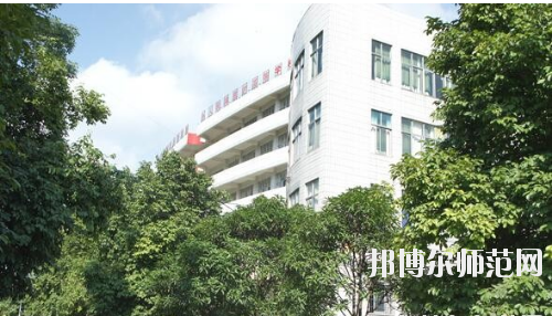 廣西現(xiàn)代職業(yè)技術(shù)師范學(xué)院怎么樣、好不好