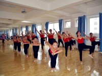 曲靖2021年中專幼師學(xué)?？梢钥即髮? /><b>曲靖2021年中專幼師學(xué)校可以考大專嗎</b><span>2021-01-27 16:02</span><p>曲靖2021年中專幼師學(xué)?？梢钥即髮?有部分初中畢業(yè)的學(xué)生由于自己的部分原因沒能選擇上高中，而是選擇在幼師學(xué)校讀書，而中專</p></a></li>
            <li><a href=