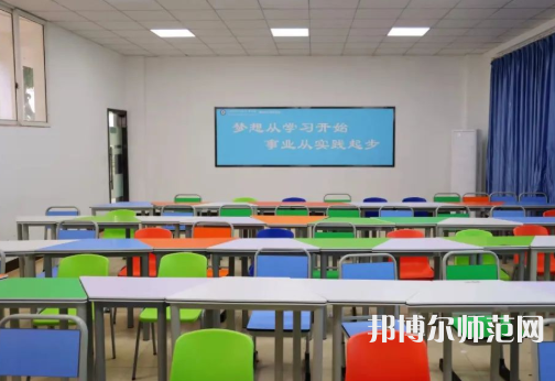 重慶安全技術幼兒師范職業(yè)學院2023年學費、收費多少 