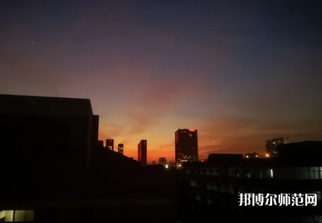 浙江工業(yè)師范大學(xué)朝暉校區(qū)2023年報(bào)名條件、招生要求、招生對(duì)象