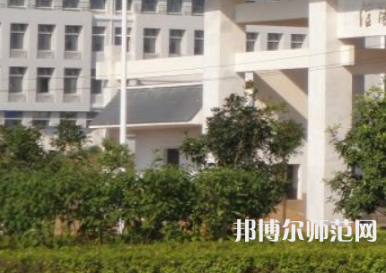 信陽(yáng)職業(yè)技術(shù)師范學(xué)院2023年報(bào)名條件、招生要求、招生對(duì)象