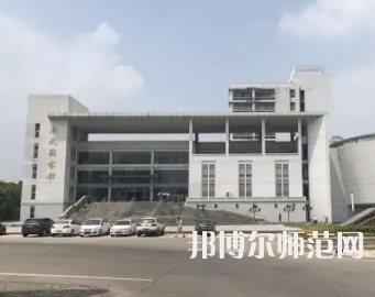 安徽大學(xué)師范學(xué)院龍河校區(qū)2023年報(bào)名條件、招生要求、招生對象