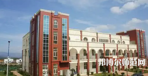 云南外事外語職業(yè)師范學(xué)院2023年報(bào)名條件、招生要求、招生對象
