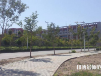 烏魯木齊職業(yè)師范大學(xué)2023年報(bào)名條件、招生要求、招生對(duì)象