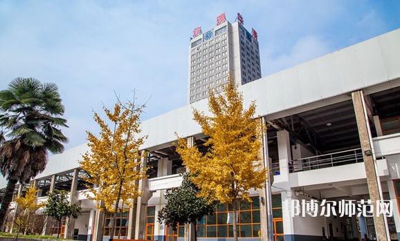 西安建筑科技師范大學(xué)華清學(xué)院2023年報(bào)名條件、招生要求、招生對(duì)象