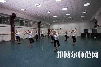 西安建筑科技師范大學雁塔校區(qū)2023年學費、收費多少
