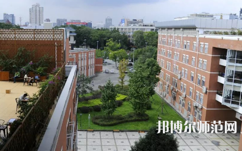 四川大學師范學院望江校區(qū)2023年學費、收費多少