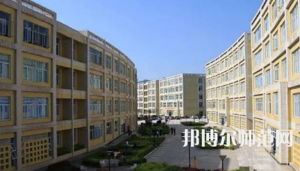 2023年貴州省畢節(jié)財貿幼兒師范學校報名條件、招生對象