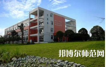 2023年成都中山職業(yè)技術(shù)幼兒師范學(xué)校報名條件、招生對象