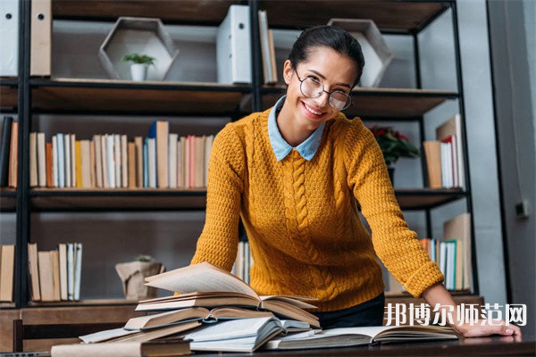 成都師范學院介紹、地址