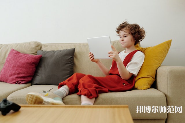 滇西科技師范學(xué)院介紹、地址